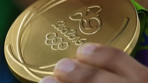 Medalha do Ouro inédito do Brasil em Olimpíadas é vendida por R$ 170 mil