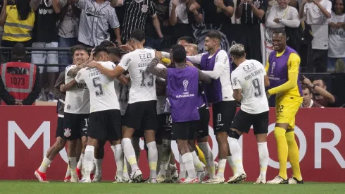 Argentino Juniors e Corinthians se enfrentam pela Sul-Americana, acompanhe em tempo real a partir das 20h30
