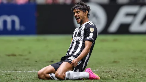 Meio-campista marcou dois gols na vitória do Galo