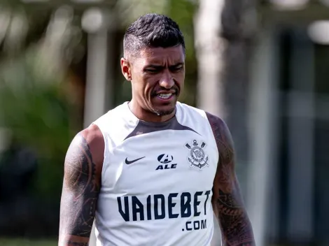 Paulinho faz cobrança e desabafa após expulsão no Corinthians
