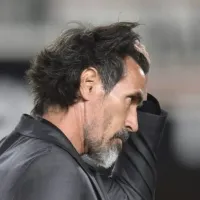 Eduardo Domínguez, técnico do Estudiantes, lamenta derrota para o Grêmio na Libertadores: \'desligamos e pagamos caro\'