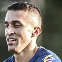 João Schmidt tem contrato com Santos até 2025