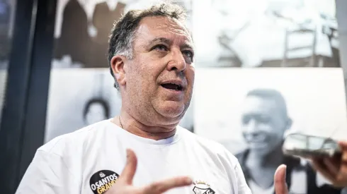 O mandatário vem trabalhando para respaldar o elenco e garantir o acesso