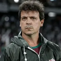 Fernando Diniz responde sobre quando John Kennedy e outros três jogadores afastados por indisciplina voltam