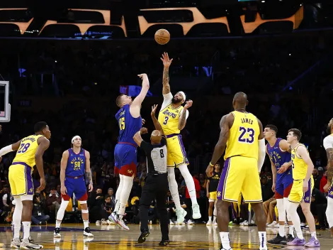 Nuggets de Jokic miram varrida nos Lakers no jogo 4 dos play-offs