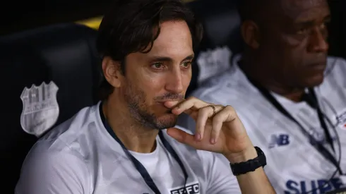 Luis Zubeldía vai relacionar Moreira para Choque-Rei e LD pode voltar a jogar após 80 dias