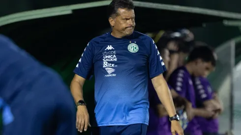 Claudinei Oliveira é demitido e não reencontrará o Santos