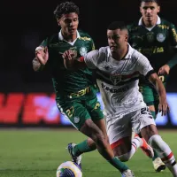 Alisson fala sobre o lance que salvou o São Paulo no clássico: \'tentei fechar o gol\'