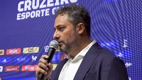 Alexandre Mattos na reunião de formalização da venda da SAF do Cruzeiro. Foto: Instagram / Alexandre Mattos