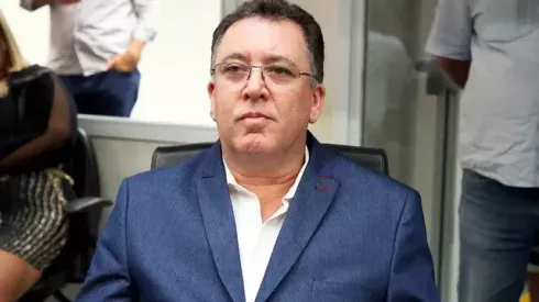 Santos é acionado na Fifa pelo não pagamento de Carabajal e pode sofrer transfer ban