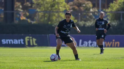 Jogadora é um dos destaques do time chileno. Divulgação/Santiago Morning.