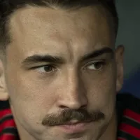 Léo Ortiz toma decisão no Flamengo após ficar no banco de reservas seguidas vezes