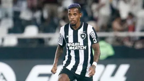 Foto: Vítor Silva/Botafogo - Tchê Tchê recebe alta do hospital