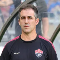 Técnico do Vitória, Léo Condé projeta duelo contra o São Paulo: “Temos que nos reinventar”