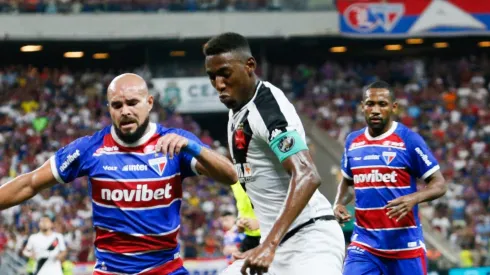 Léo Pelé foi destaque do Vasco em empate com Fortaleza. Foto: Baggio Rodrigues/AGIF