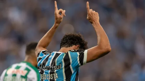 RS - PORTO ALEGRE - 06/04/2024 - GAUCHO 2024, GREMIO X JUVENTUDE - FINAL - Diego Costa jogador do Gremio durante partida contra o Juventude no estadio Arena do Gremio pelo campeonato Gaucho 2024. Foto: Liamara Polli/AGIF