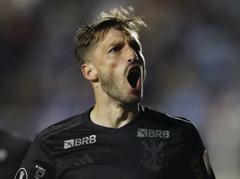 Flamengo define titulares e ausência de Viña gera crítica: “maluquice”