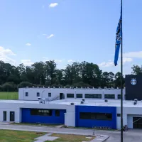 Grêmio alinha helicóptero para levar mantimentos a atletas no CT da base