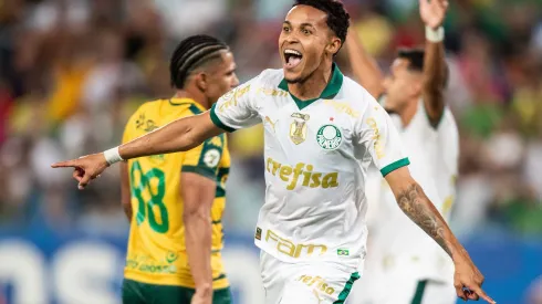Palmeiras vence Cuiabá no Brasileirão e afunda mais o rival