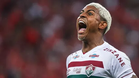 Por enquanto, Fluminense não oferece John Kennedy em troca por Nonato com o Santos