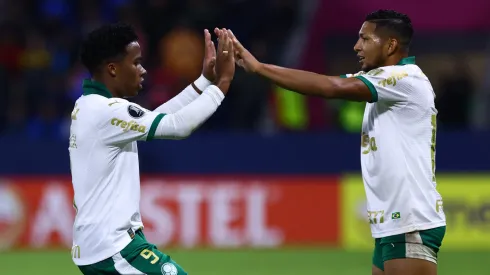 Palmeiras desembarga no Uruguai para enfrentar o Liverpool pela Libertadores.