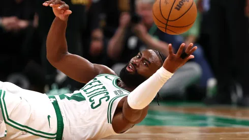 Celtics recebem novamente os Cavs em Boston pela segunda rodada dos play-offs da NBA (Foto: Maddie Meyer/Getty Images)