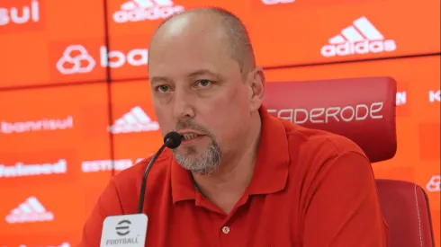 Alessandro Barcellos concedeu entrevista e atualizou as informações sobre o futebol no Rio Grande do Sul