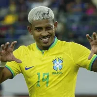 Fluminense exige R$ 38,8 milhões para vender John Kennedy ao Corinthians