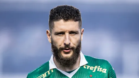 Zé Rafael ficou um mês parado entre abril e maio. Foto: Abner Dourado/AGIF