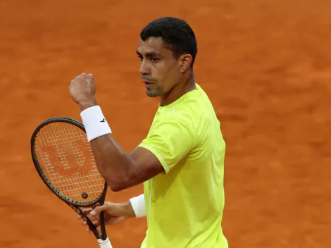 Thiago Monteiro vai às oitavas do Masters 1000 de Roma: veja onde assistir ao vivo