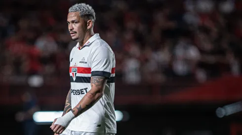 Atacante se envolveu em confusão com o treinador que já trabalhou junto