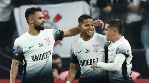 Corinthians venceu o Argentino Juniors pela Sul-Americana. Foto: Alexandre Schneider/Getty Images
