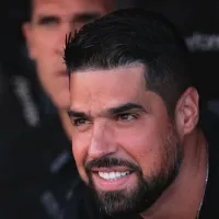 Corinthians de António Oliveira negocia com volante de 23 anos, revela Jorge Nicola