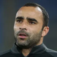 Torcedor do São Paulo e alvo do clube, Ismaily renova contrato com Lille