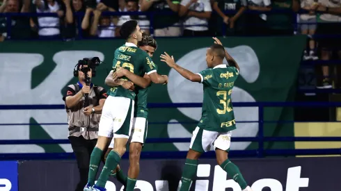 Flaco Lopez jogador do Palmeiras comemora seu gol durante partida contra o Santo Andre no estadio Bruno Jose Daniel pelo campeonato Paulista 2024. Foto: Marcello Zambrana/AGIF