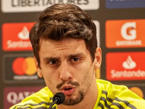 Rodrigo Caio aceita contrato de produtividade com o Grêmio