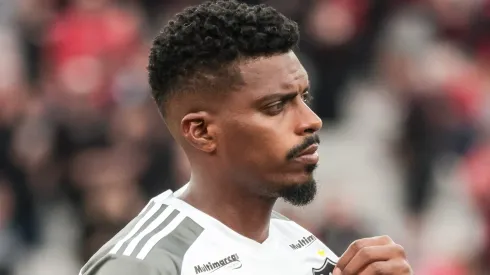 Jemerson antes da partida entre Athletico/PR e Atlético/MG, na Arena da Baixada, pelo Campeonato Brasileiro de 2023, no dia 02/09.