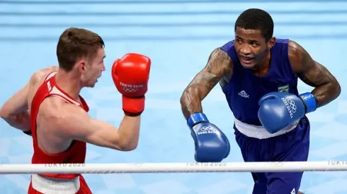 Wanderson de Oliveira (à direita) tenta se classificar para a sua segunda Olimpíada