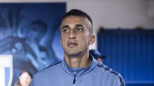 Schmidt na chegada do time ao duelo contra o Avaí, na 2ª rodada. Foto: Raul Baretta/ Santos FC