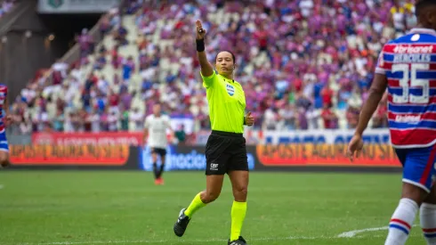 Edna Pereira durante partida. Foto: Lucas Emanuel/AGIF
