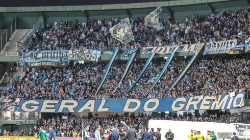 Grêmio jogará no Couto Pereira na Libertadores e metade dos ingressos está esgotado para Grêmiox Strongest. Grêmio contra o Coritiba no Brasileirão 2023.Foto: Robson Mafra/AGIF