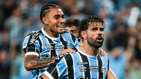 Diego Costa é esperança de gols do Grêmio na Libertadores. Foto: Maxi Franzoi/AGIF