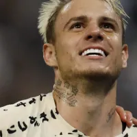 Volta de Roger Guedes ao Corinthians é descartada por clube estar uma bagunça, diz Samir Carvalho