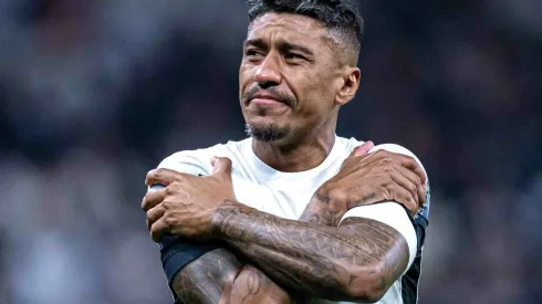 Paulinho deixou o Corinthians após o jogo contra o Racing