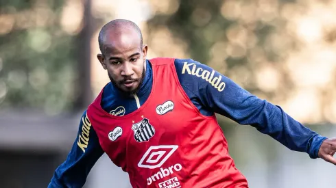 Patrick pode estar com os dias contados na Vila Belmiro