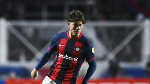 Giay em ação durante a Copa Libertadores. Foto: Rodrigo Valle/Getty Images