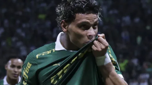 Richard Ríos tem contrato até 2026 no Flamengo