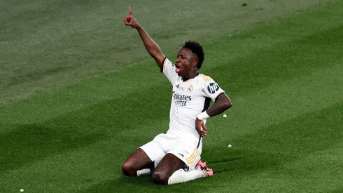 Vini Jr do Real Madrid comemorando gol. (Foto de Ryan Pierse/Getty Images)