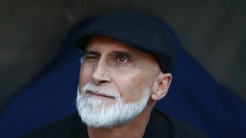 RIO DE JANEIRO, BRAZIL - JUNE 02: Alvaro Pacheco coach of Vasco da Gama reacts prior the match between Vasco da Gama and Flamengo as part of Brasileirao 2024 at Maracana Stadium