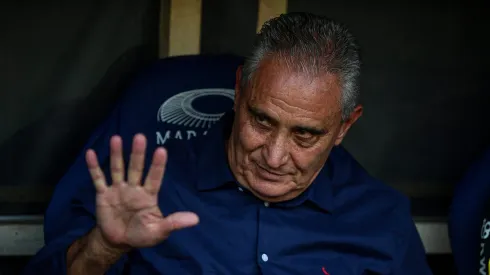 RJ - RIO DE JANEIRO - 11/05/2024 - BRASILEIRO A 2024, FLAMENGO X CORINTHIANS - Tite tecnico do Flamengo durante partida contra o Corinthians no estadio Maracana pelo campeonato Brasileiro A 2024.